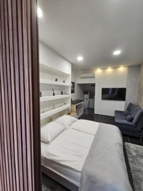 Ellamar City Center Apartment